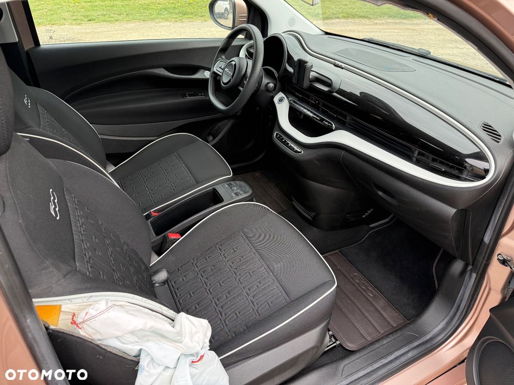 Fiat 500e - 14