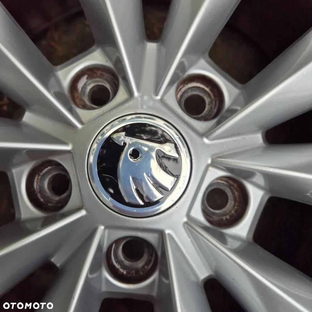 ZIMA 16'' ORYGI. SKODA KAROQ YETI SUPERB OCTAVIA 4 TOURAN PASSAT T-ROC TT - 6