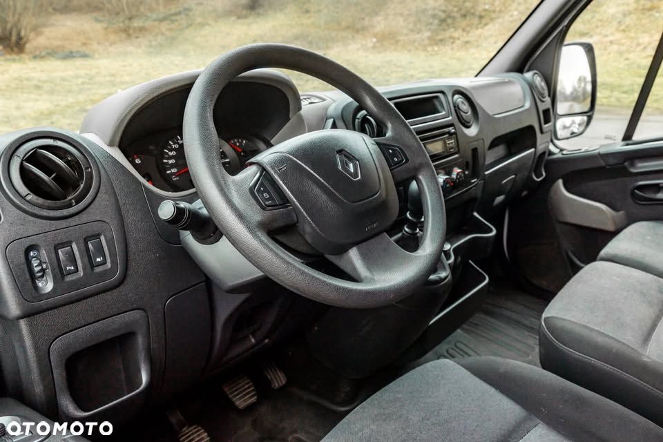 Renault Master - 18