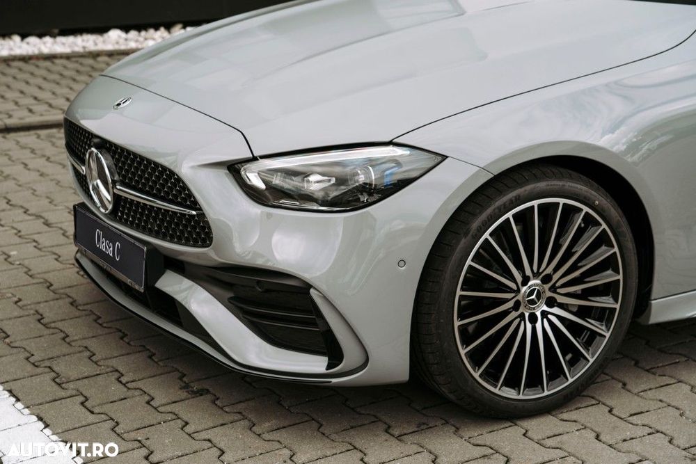 Mercedes-Benz C - 25