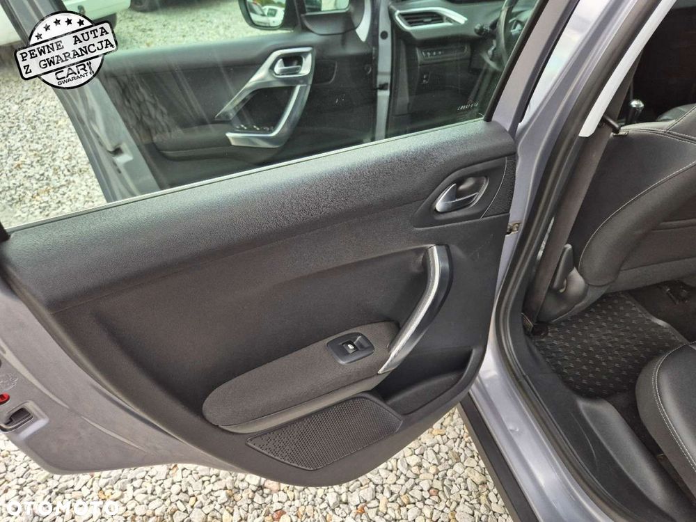 Peugeot 2008 - 15