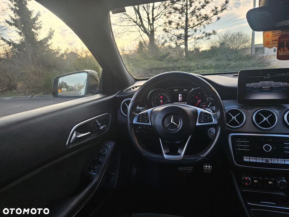 Mercedes-Benz CLA 220 (CDI) d 7G-DCT AMG Line - 25