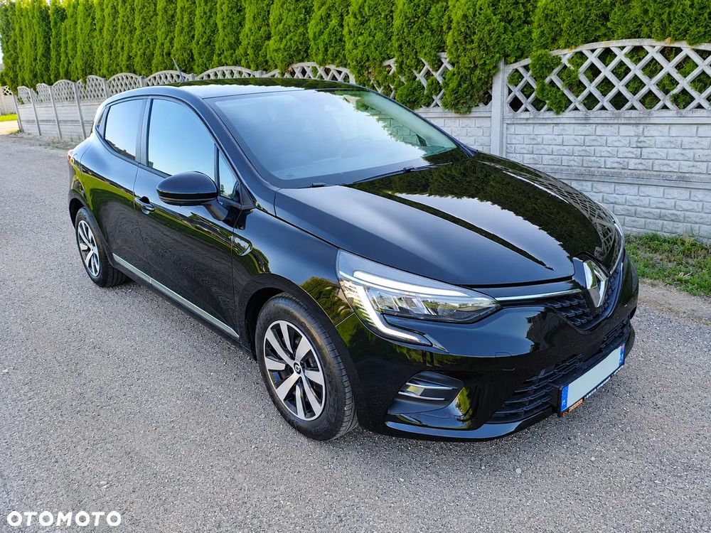 Renault Clio - 1
