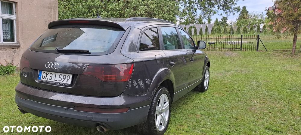 Audi Q7 - 3