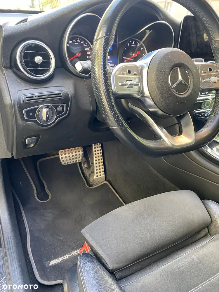 Mercedes-Benz GLC 300 e 4-Matic Business Edition - 12