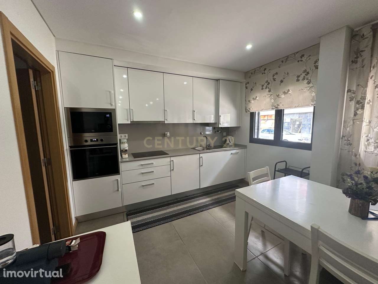 Apartamento T3 mobilado com 3 suites e estacionamento - Lavradio - Grande imagem: 2/39