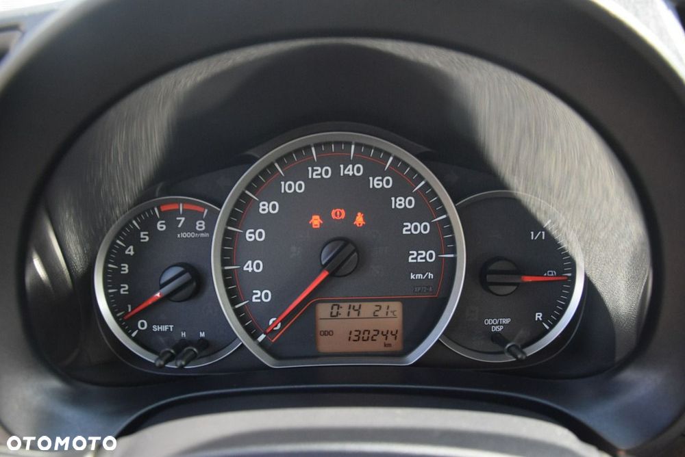 Toyota Yaris 1.33 Prestige - 33