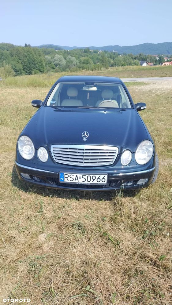 Mercedes-Benz Klasa E - 4