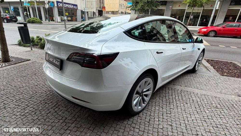 Tesla Model 3 Standard Range Plus RWD - 4