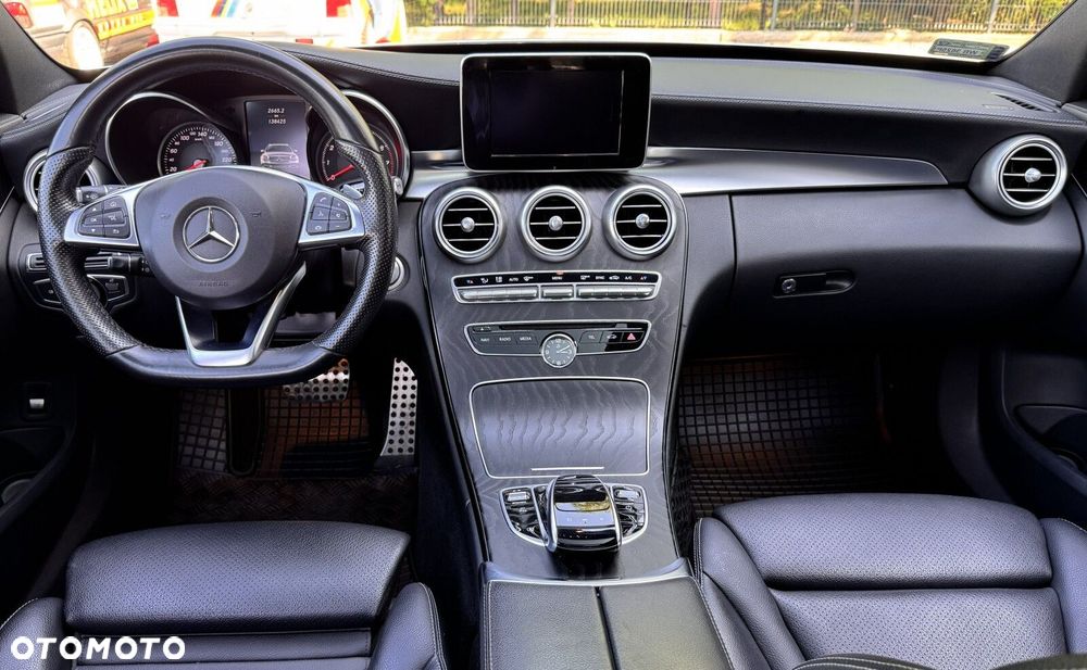 Mercedes-Benz Klasa C 200 4-Matic 9G-TRONIC - 21