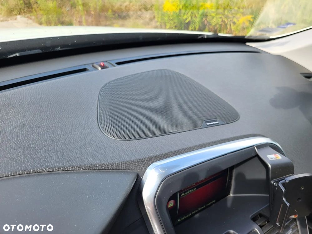 Volvo XC 60 D4 Drive-E Ocean Race - 23