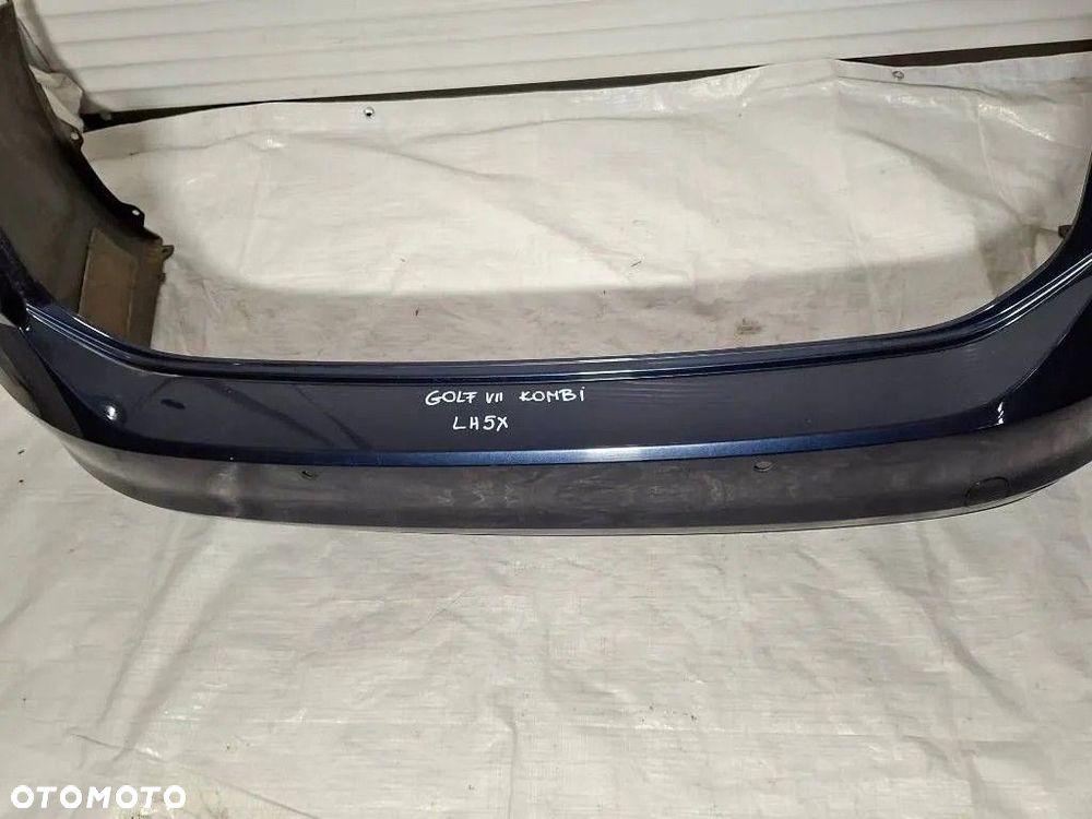 VW Golf VII Kombi 2015 Zderzak tylny 5G9807421 4xPDC LH5X super stan - 6