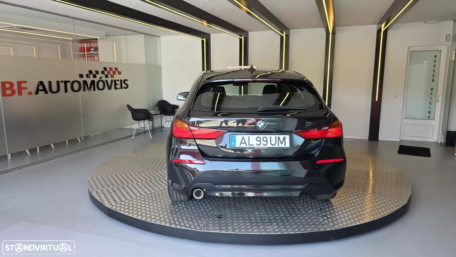 BMW 116 d Corporate Edition Auto - 17