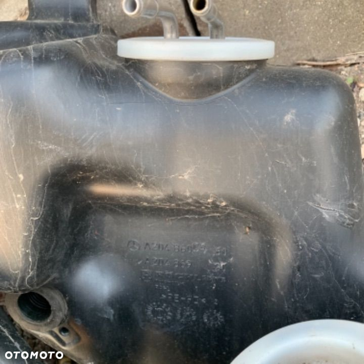 MERCEDES  E 212 C 204 e 207 zbiorniczek pompka spryskiwaczy zwykły grzany pod xenon grzałka - 3