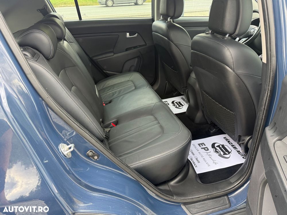 Kia Sportage 1.7 CRDI 2WD ISG Attract - 6