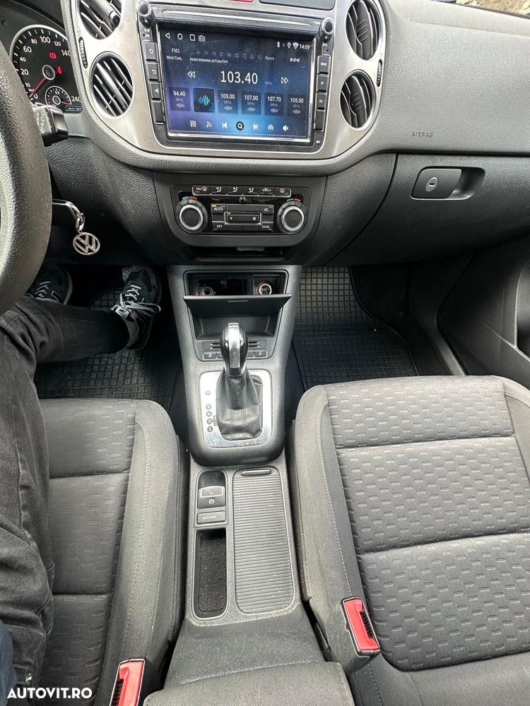 Volkswagen Tiguan 2.0 TDI 4Motion DSG Sport & Style - 10