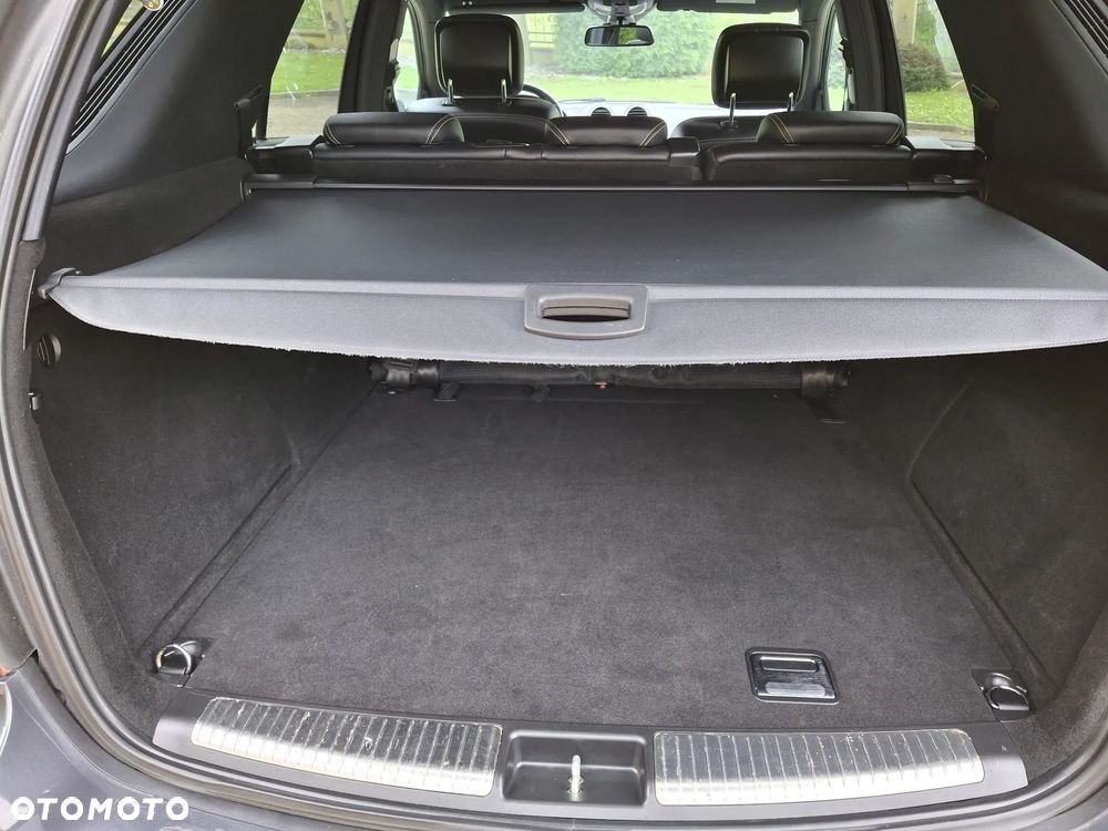 Mercedes-Benz ML - 13