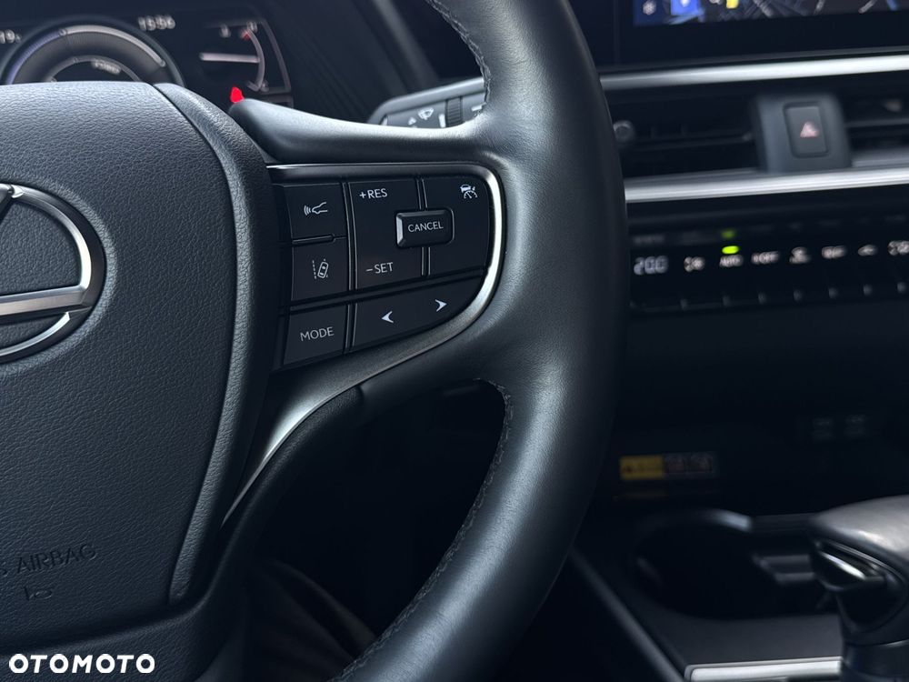Lexus UX 250h GPF Business 2WD - 20