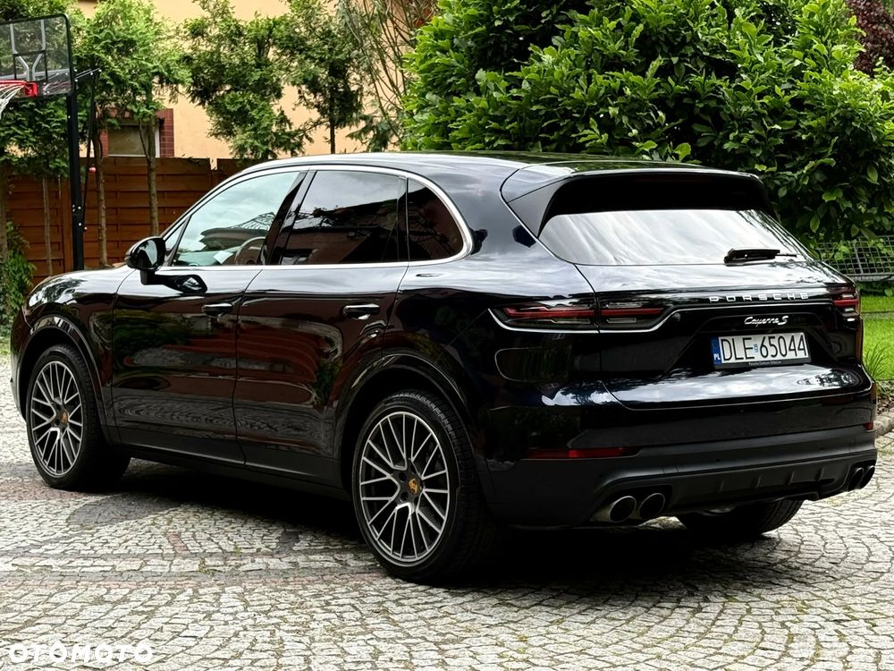 Porsche Cayenne S - 38