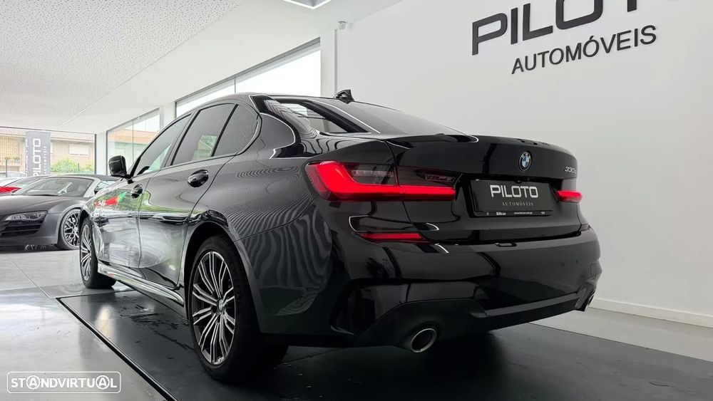 BMW 330 e Edição Desportiva M Auto - 7