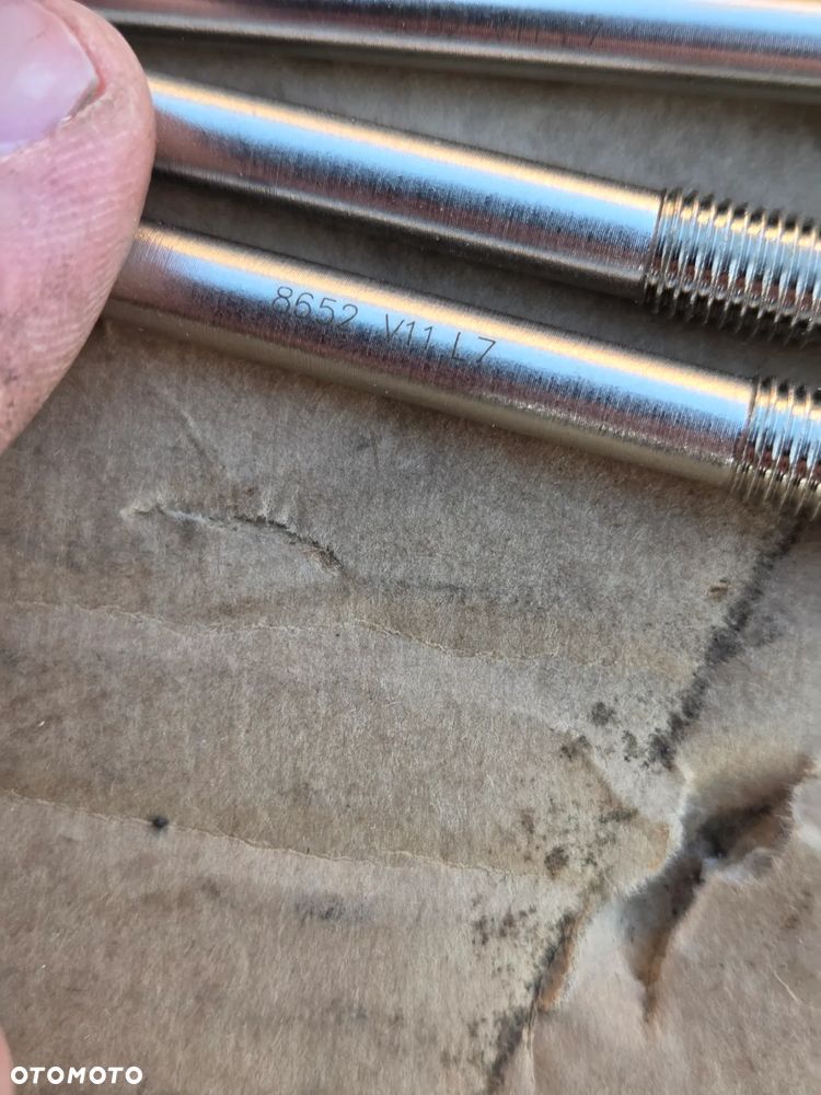 Świeca Świece żarowa Citroen Peugeot Ford 1.4 1.6 HDI TDCi 1616057480 5960E9 - 5