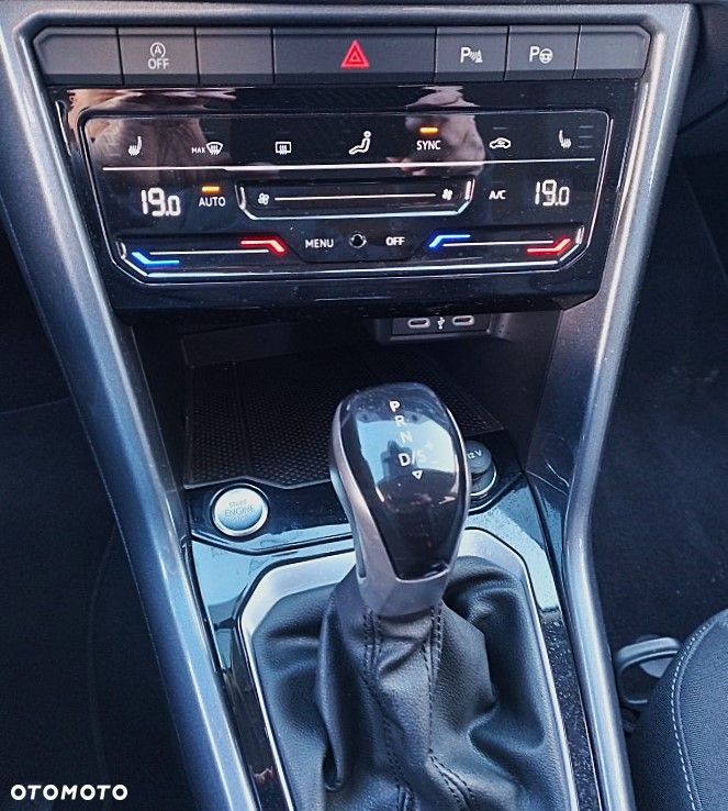 Volkswagen T-Roc 1.5 TSI Life DSG - 25