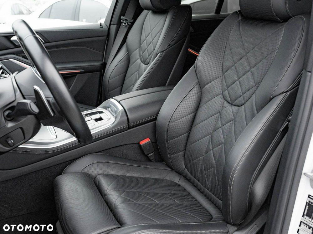 BMW X5 xDrive25d - 14