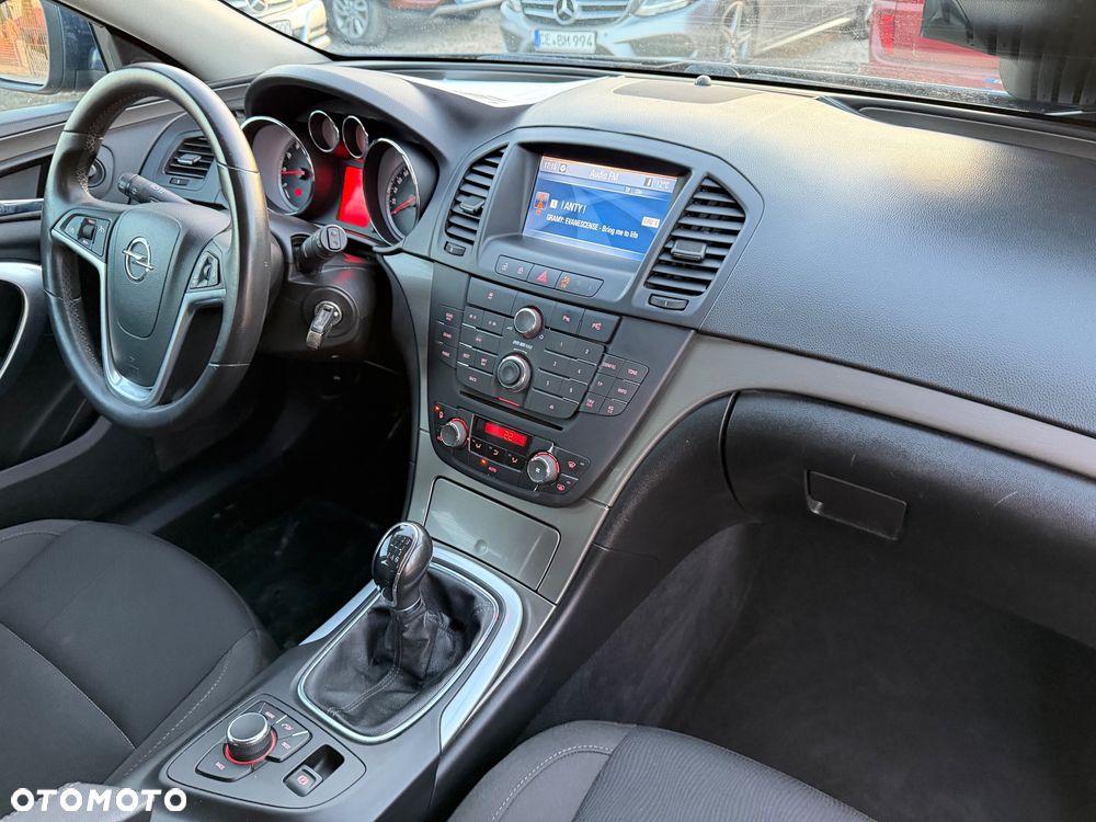 Opel Insignia 2.0 Turbo Edition - 38