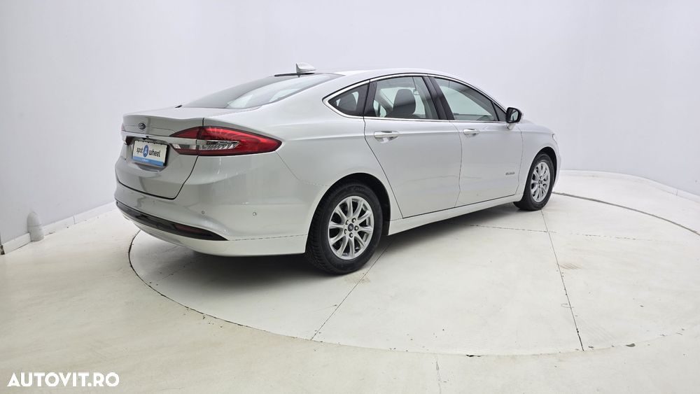 Ford Mondeo 2.0 HEV Trend - 6