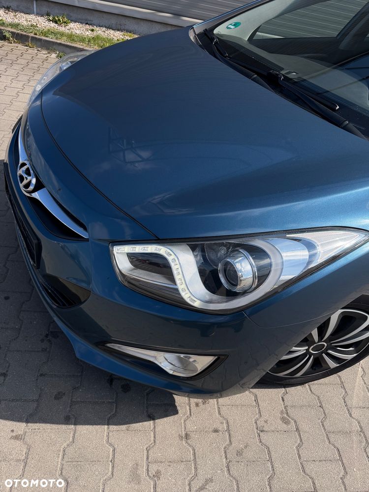 Hyundai i40 Kombi blue 1.7 CRDi Style - 10