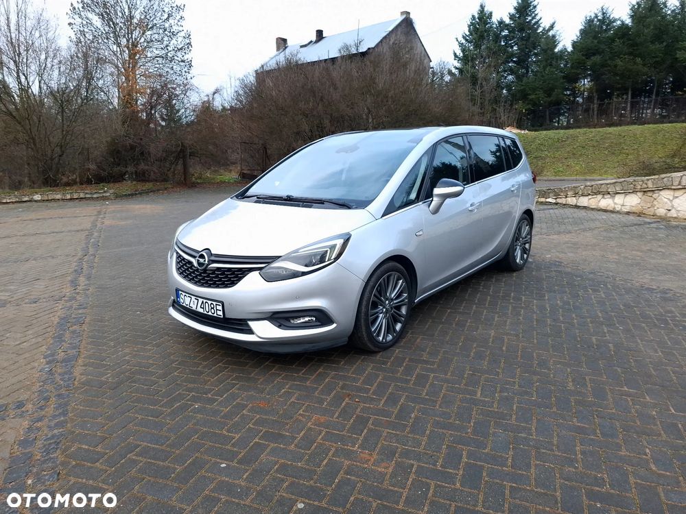 Opel Zafira 1.6 CDTI Elite S&S - 32