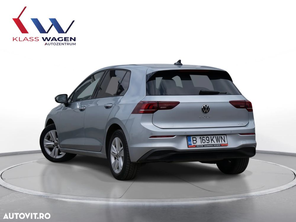 Volkswagen Golf 1.5 eTSI DSG MHEV Life - 3