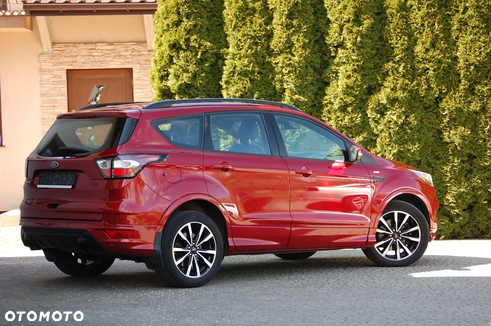 Ford Kuga 2.0 TDCi 4x4 ST-Line - 3