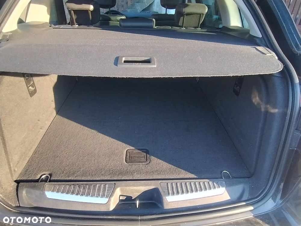 Renault Laguna 2.0 dCi Limited - 27