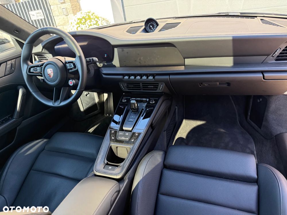 Porsche 911 - 12