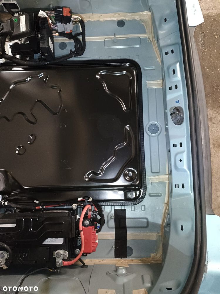 Renault Captur 1.6 E-TECH Plug-In Intens - 32