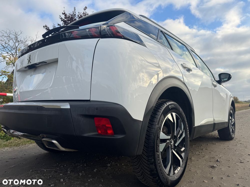 Peugeot 2008 - 17