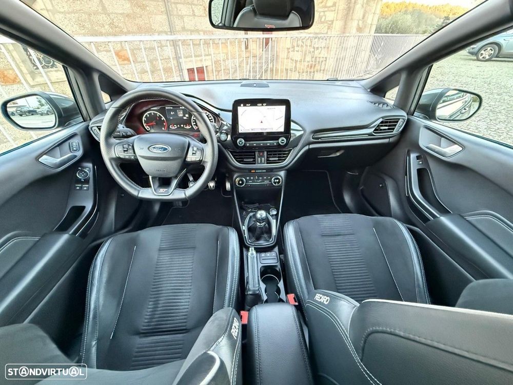 Ford Fiesta 1.5 EcoBoost ST - 8
