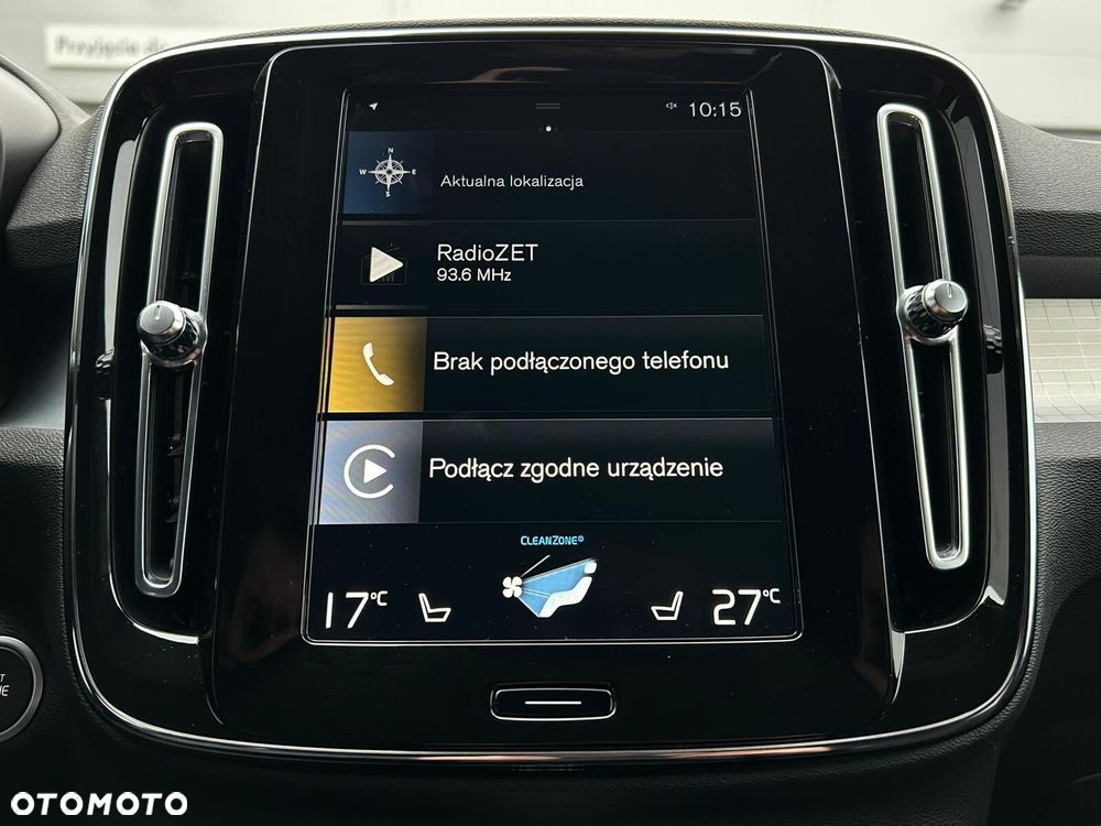 Volvo XC 40 T3 Momentum Pro - 25