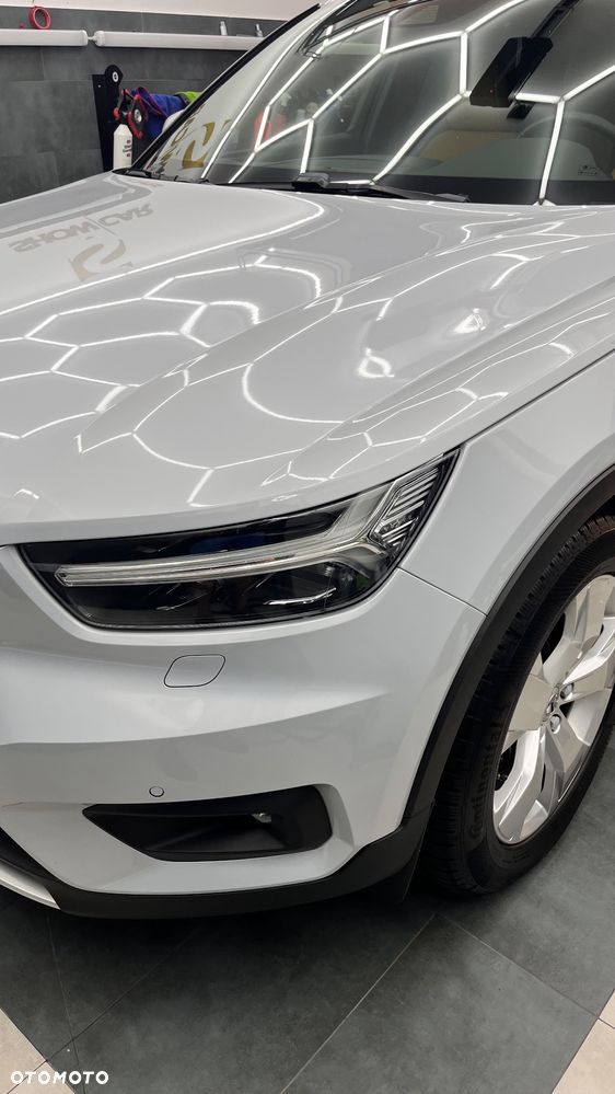 Volvo XC 40 D4 AWD Geartronic Momentum Pro - 12