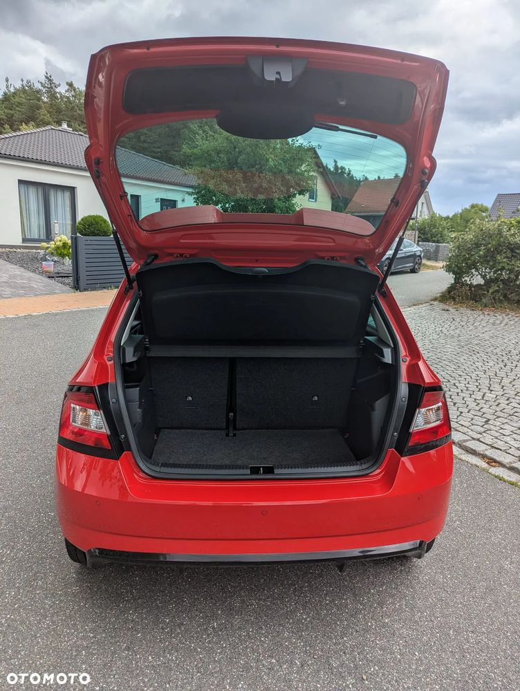 Skoda Fabia 1.2 TSI Monte Carlo - 10
