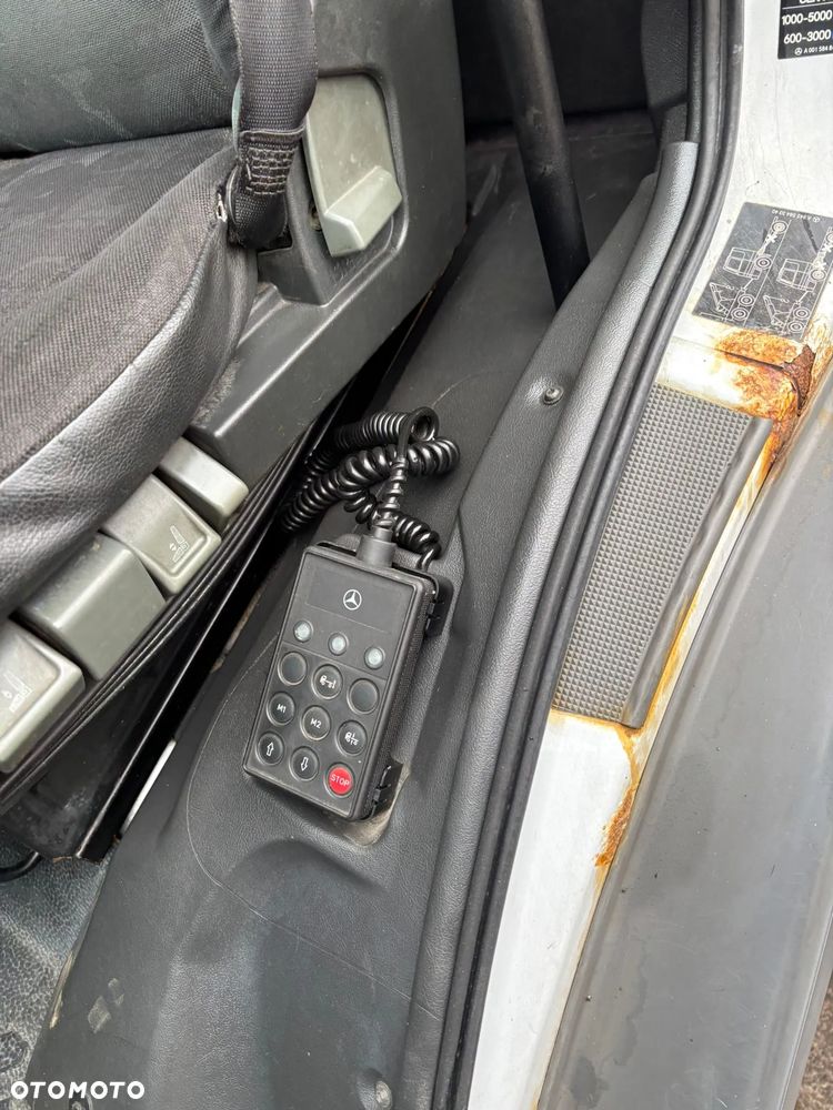 Mercedes-Benz Atego 815 Firanka + Winda DMC 7490 - 15