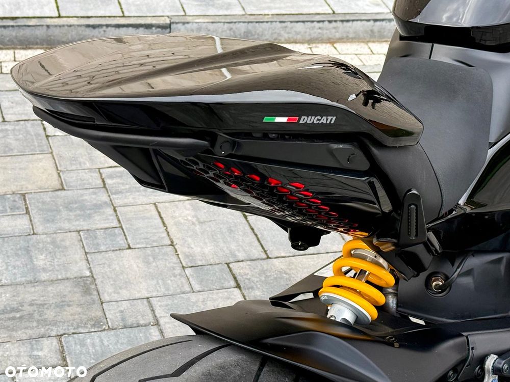 Ducati Diavel - 33