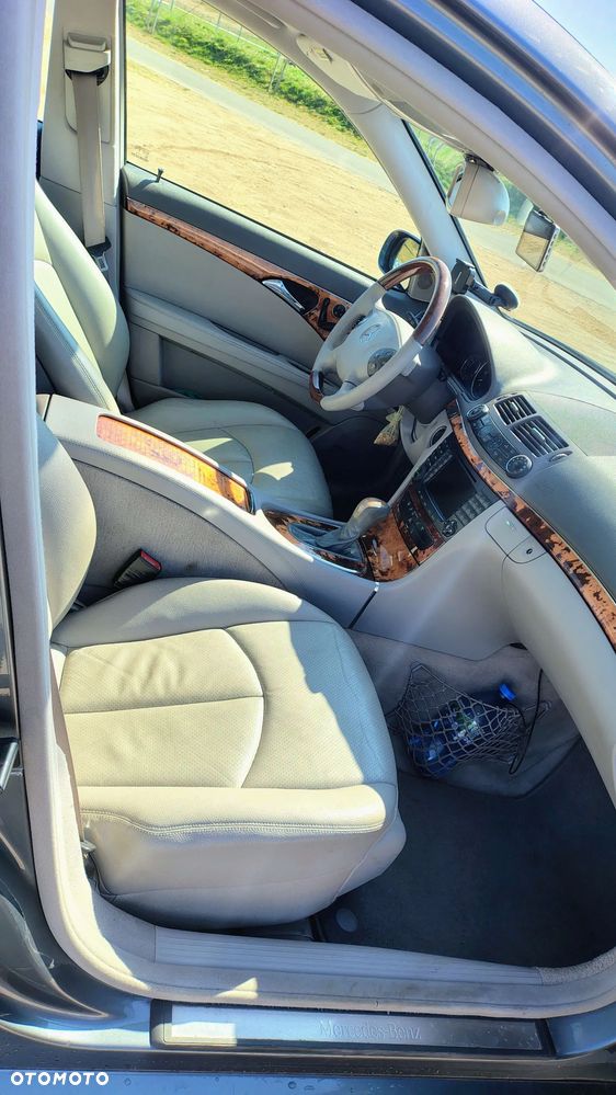 Mercedes-Benz Klasa E - 8