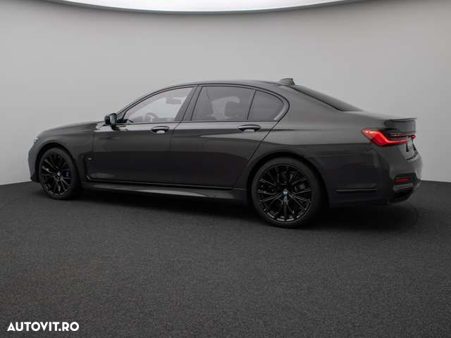 BMW Seria 7 - 10