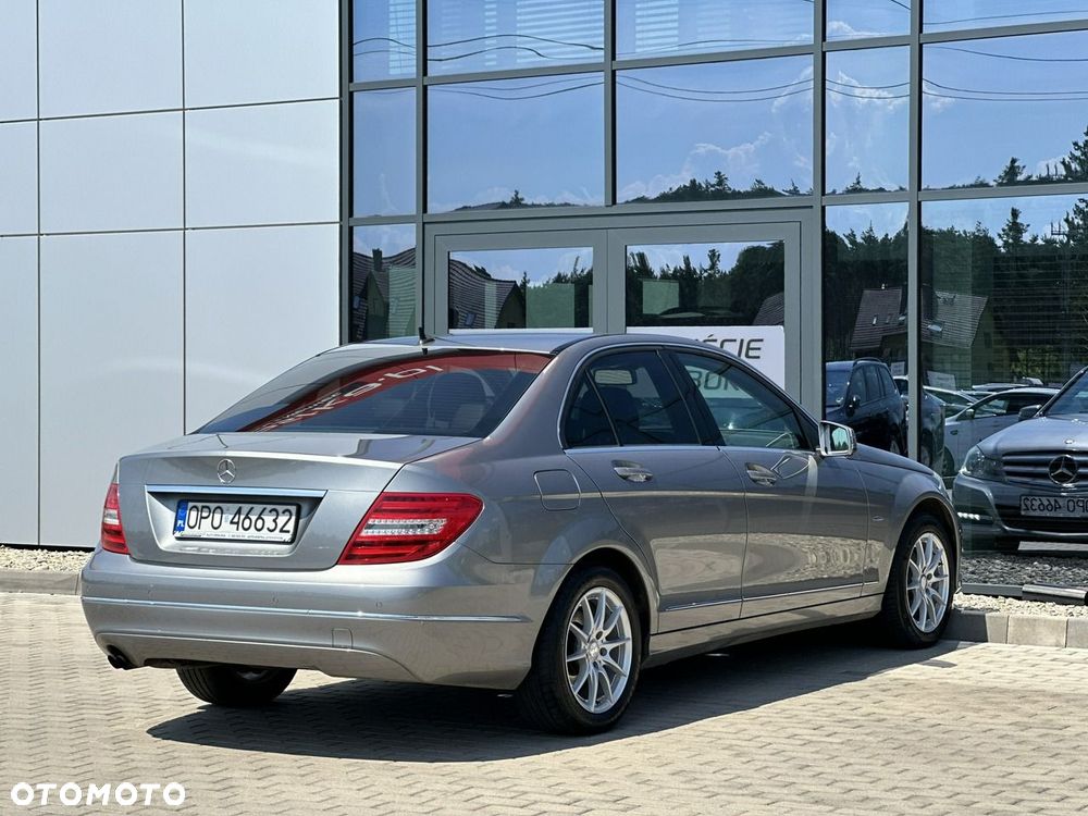 Mercedes-Benz Klasa C 180 BlueEFFICIENCY Avantgarde - 8