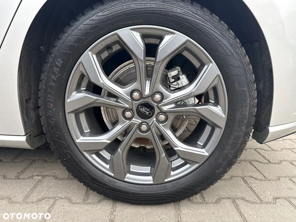 Ford Focus - 9