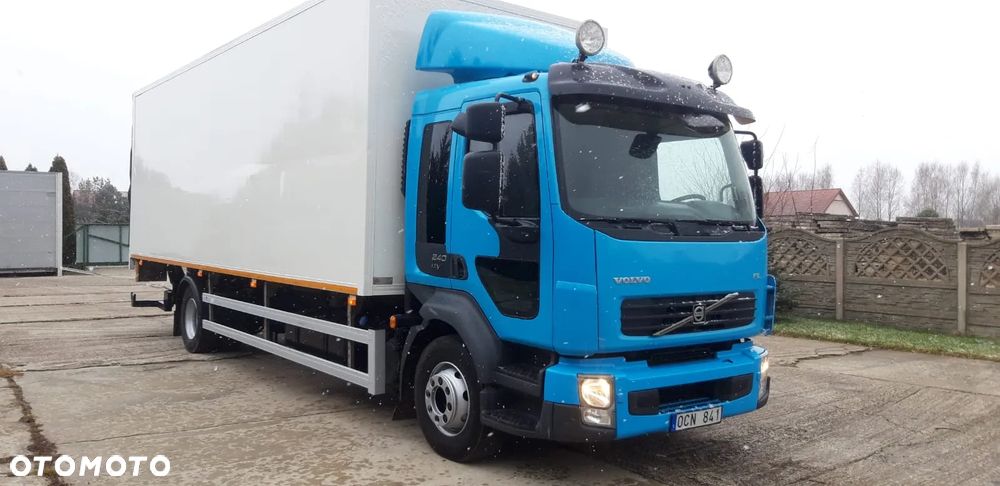Volvo FL 240 euro5 Super Stan IGŁA tylko 280tyś km kabina sypialna ogrzewany kontener