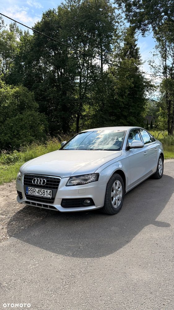Audi A4 Limousine - 2