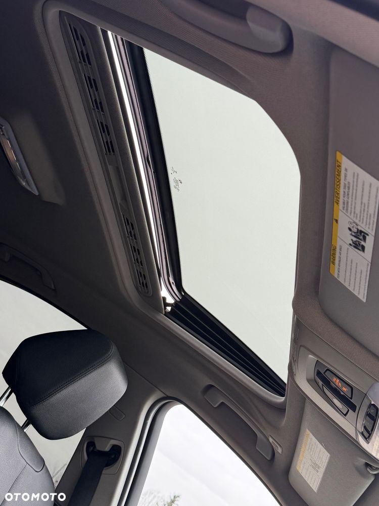 BMW Seria 3 - 35
